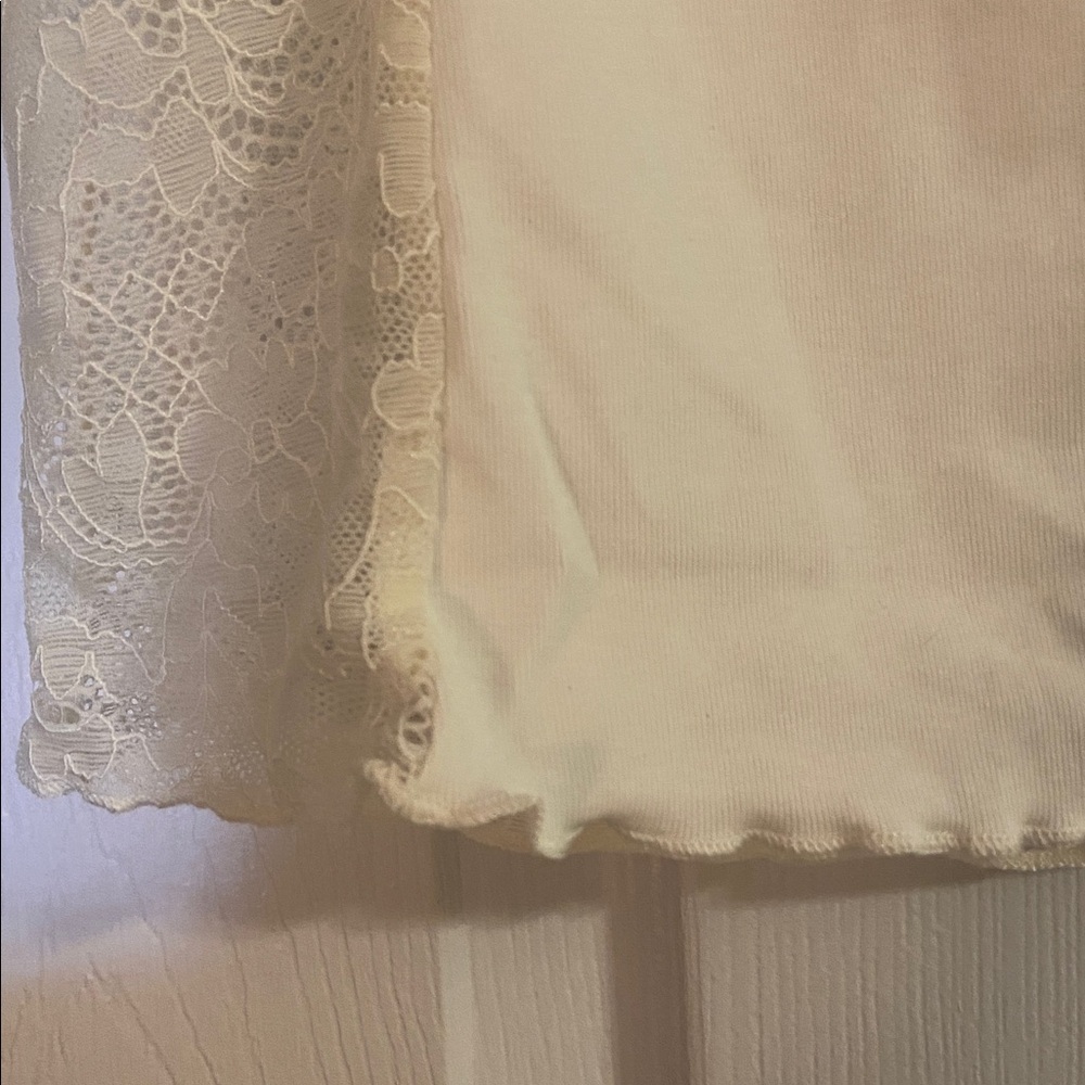 Lace Tank - Picture 5 of 8